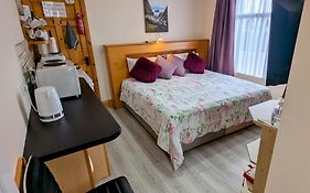 Harbour View Sunrise Apartment